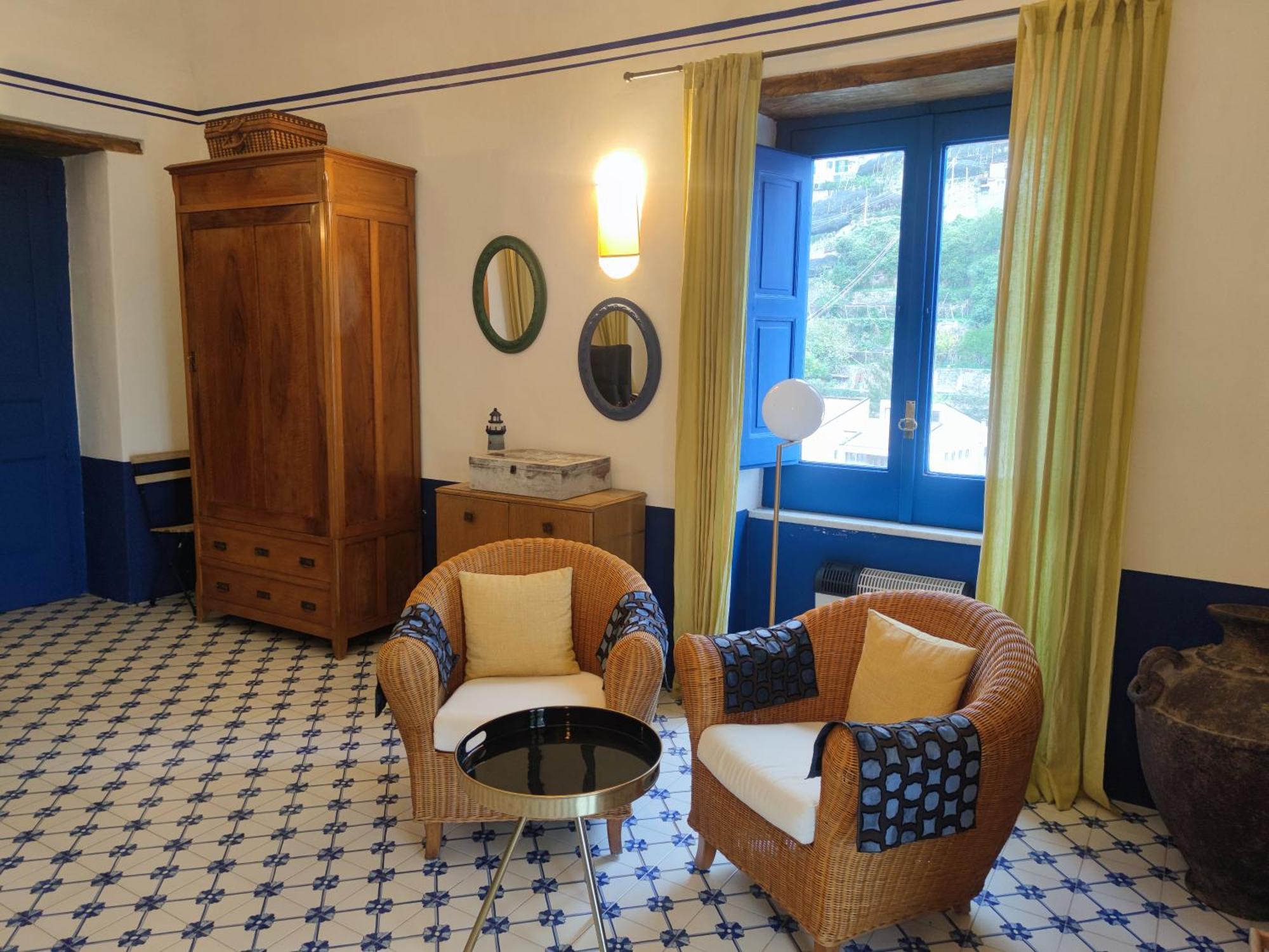 Апартаменты Casabluette A Minori - Amalfi Coast Экстерьер фото