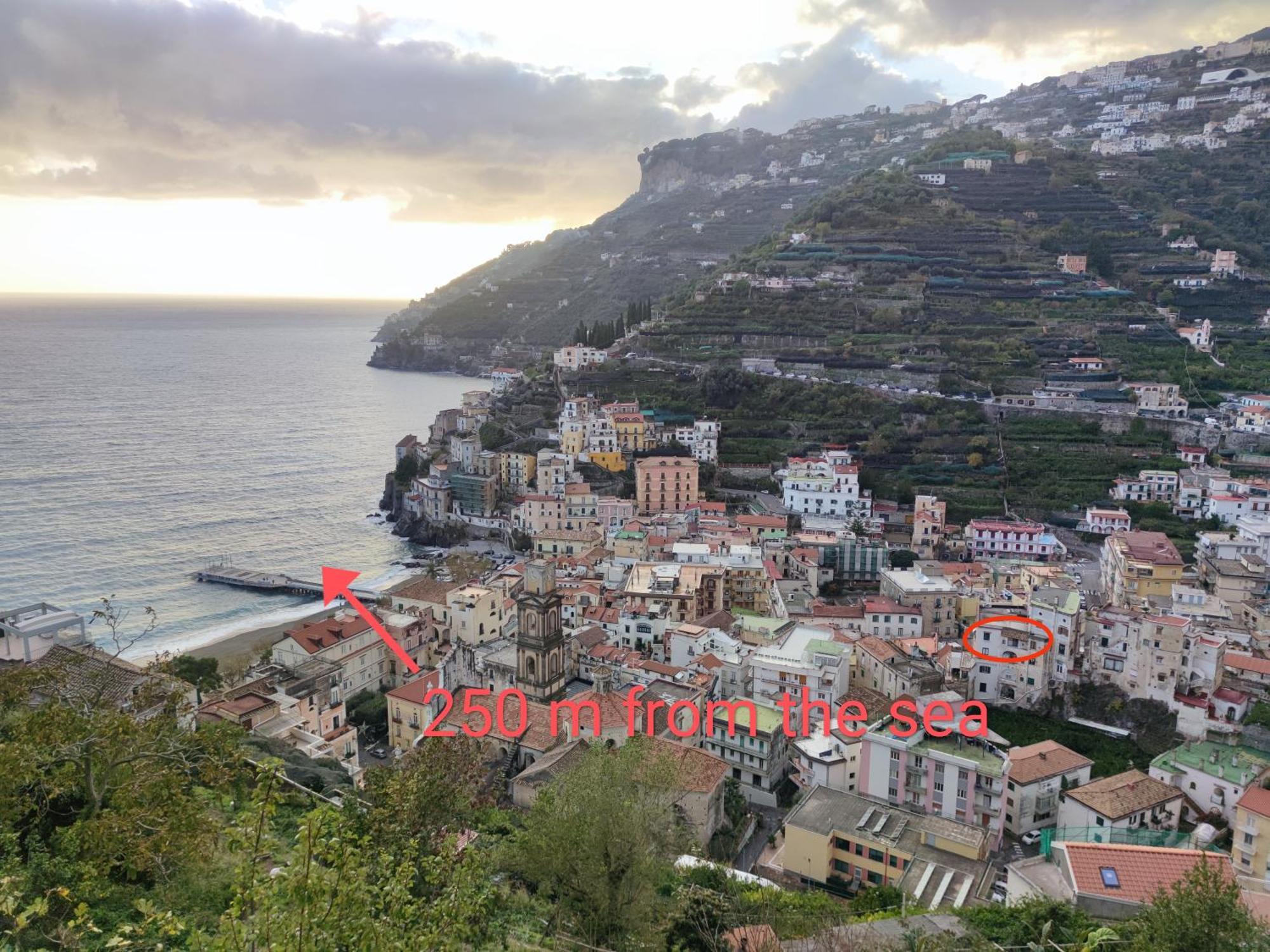 Апартаменты Casabluette A Minori - Amalfi Coast Экстерьер фото